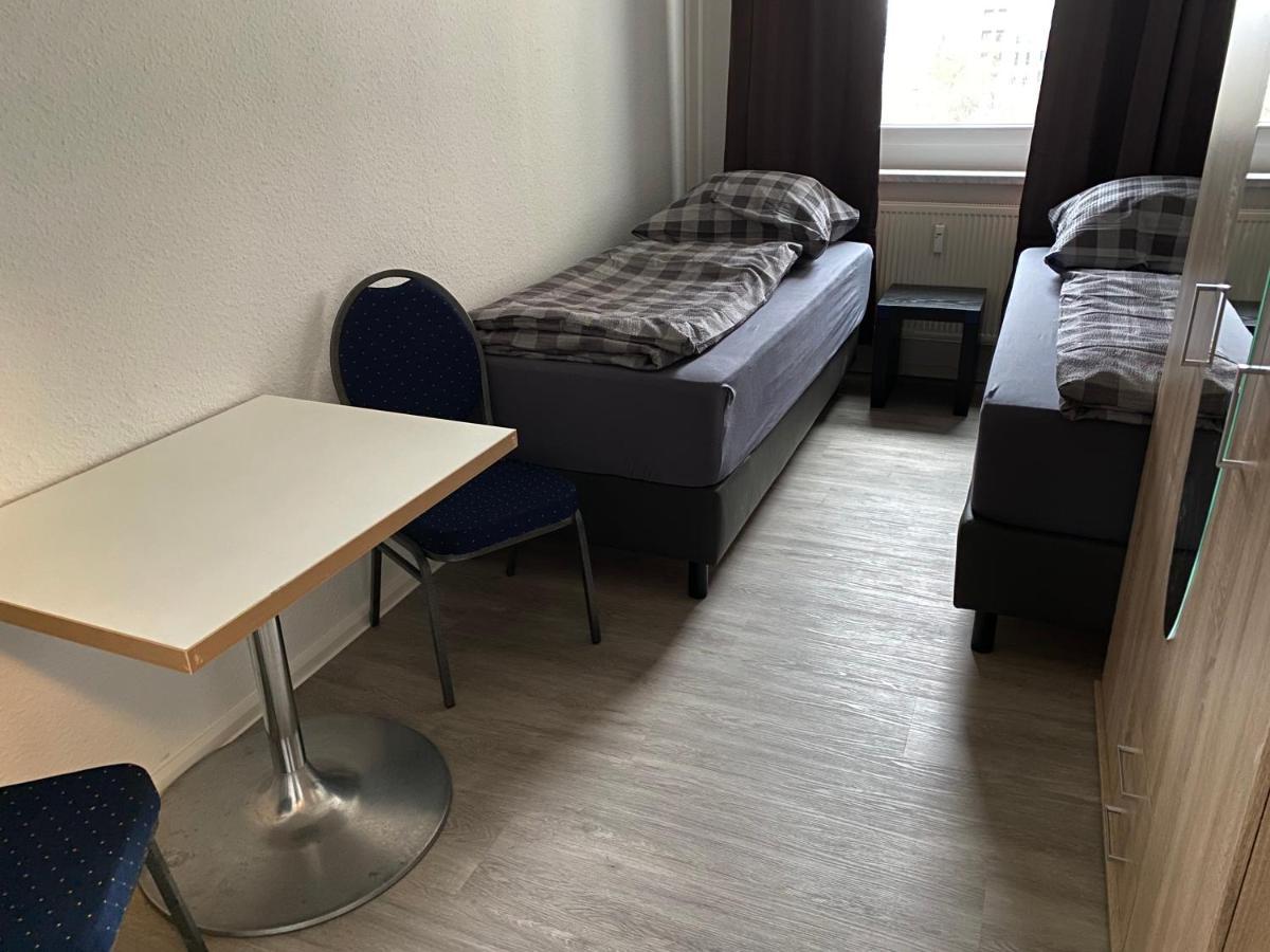 Apartment Schöne Monteurwohnung In Grünau *